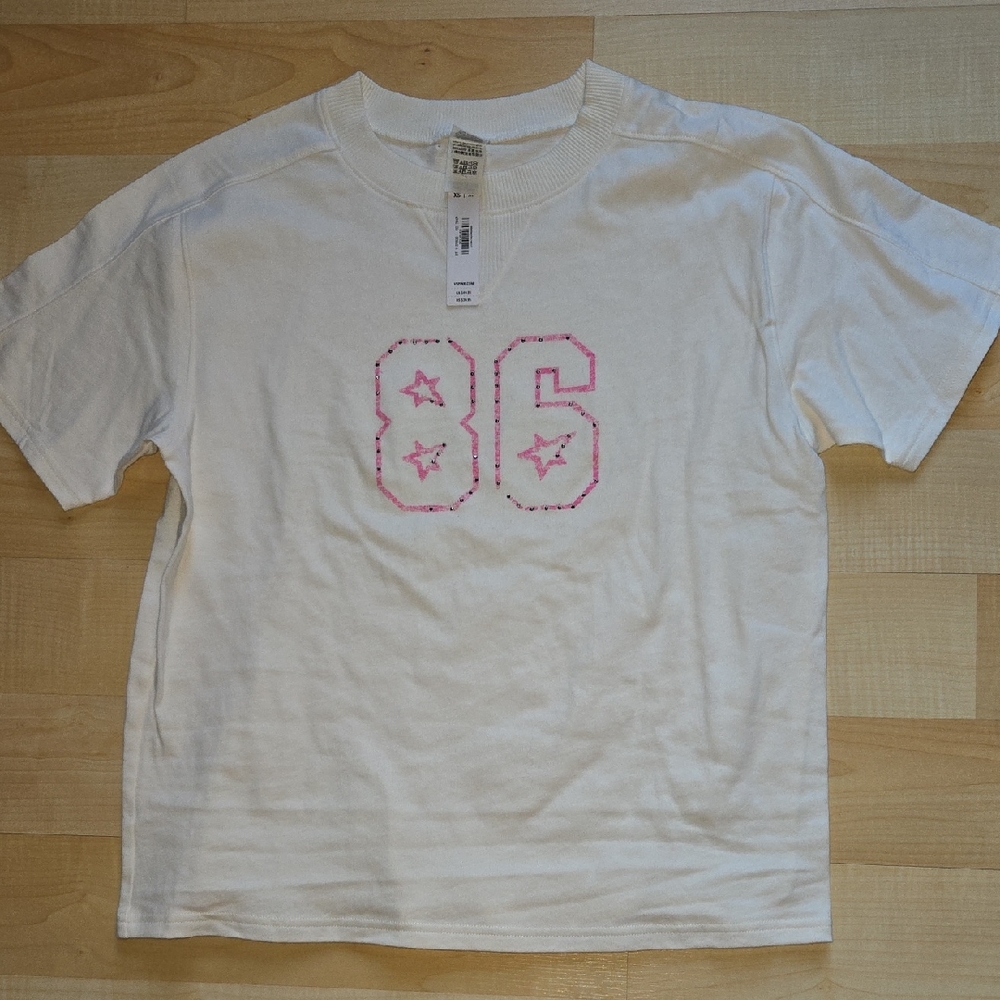 NWT Victoria's Secret PINK T-shirt